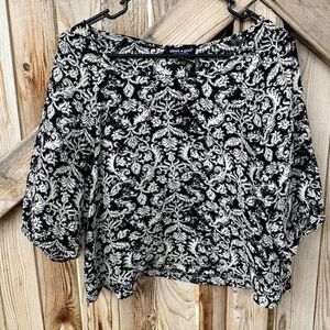 About A Girl blouse mid sleeve size small women K